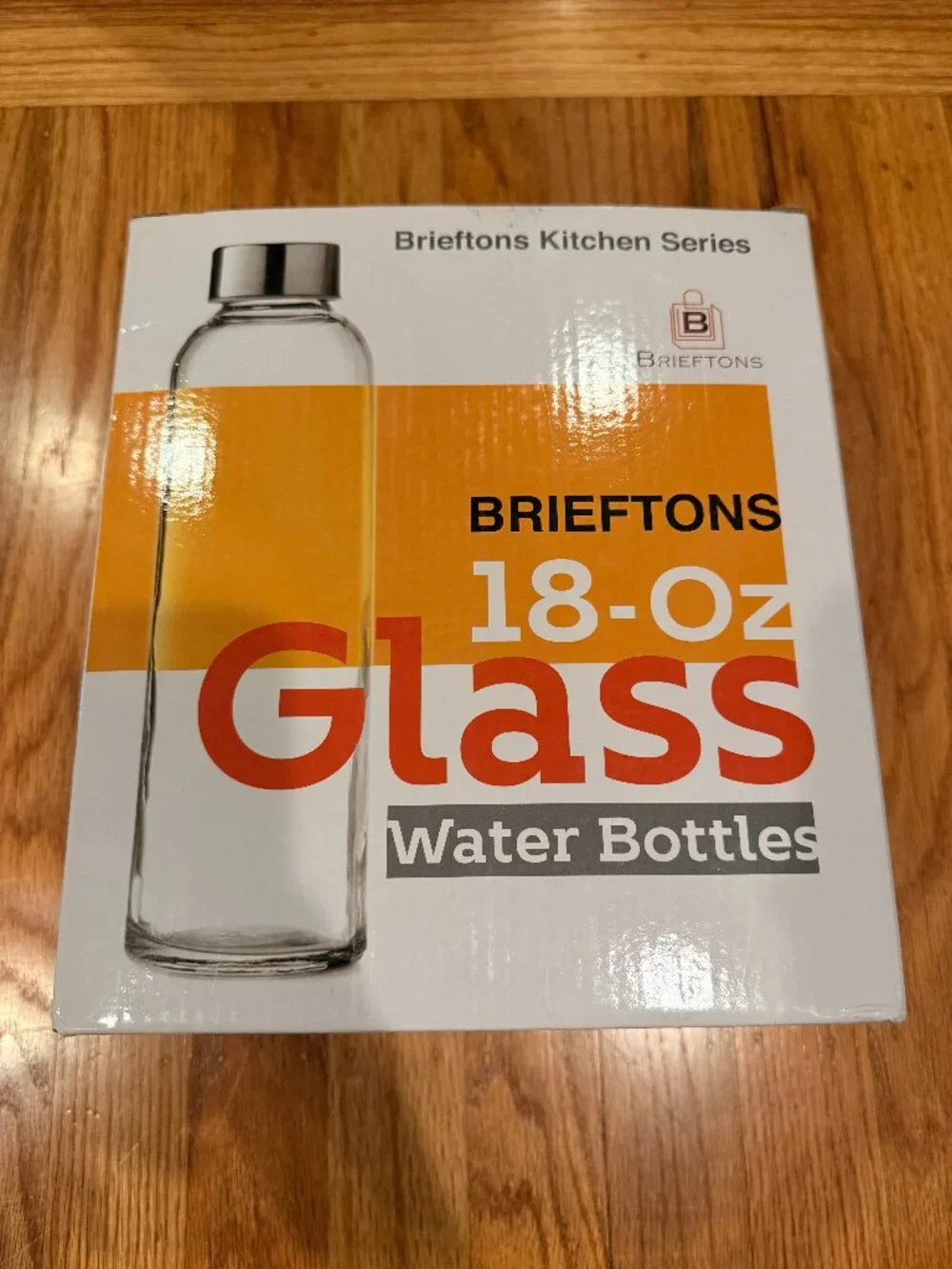 NWT: Brieftons Glass Water Bottle